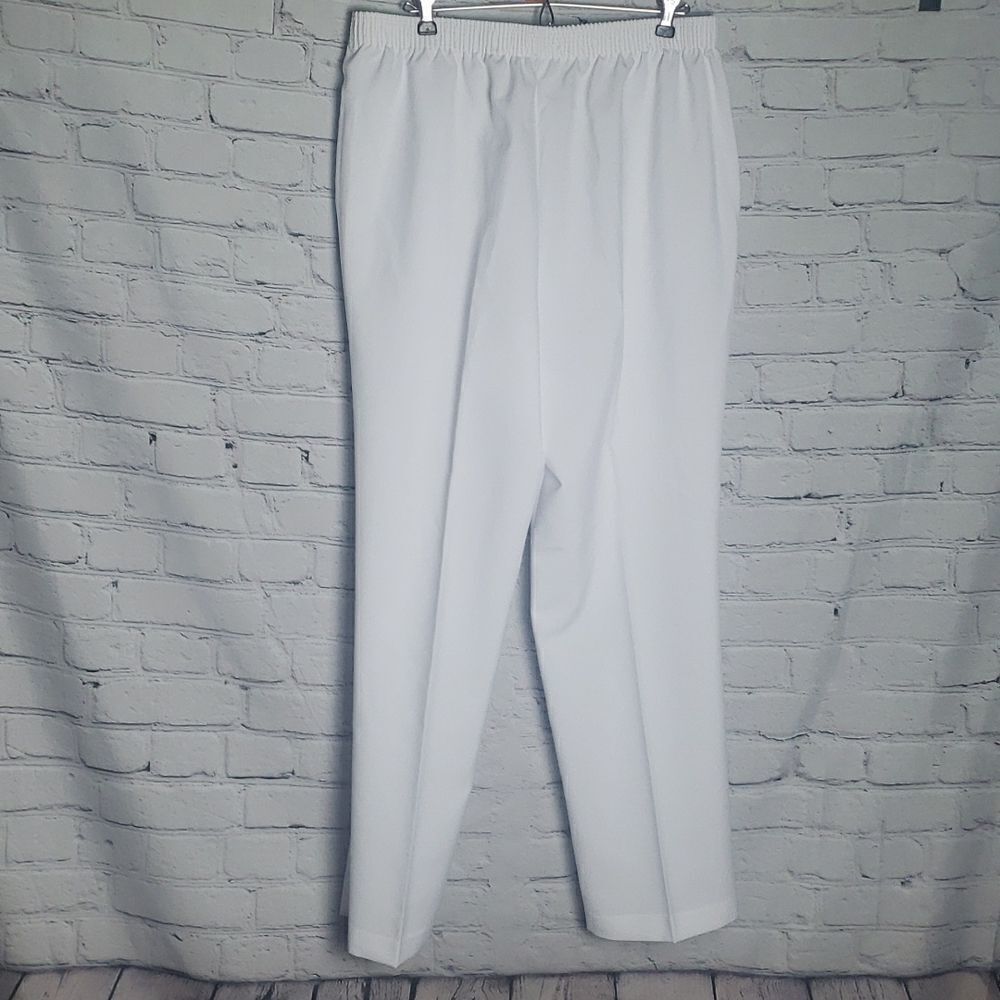 ‎Allison Daley White Dress Pants - Picture 3 of 9